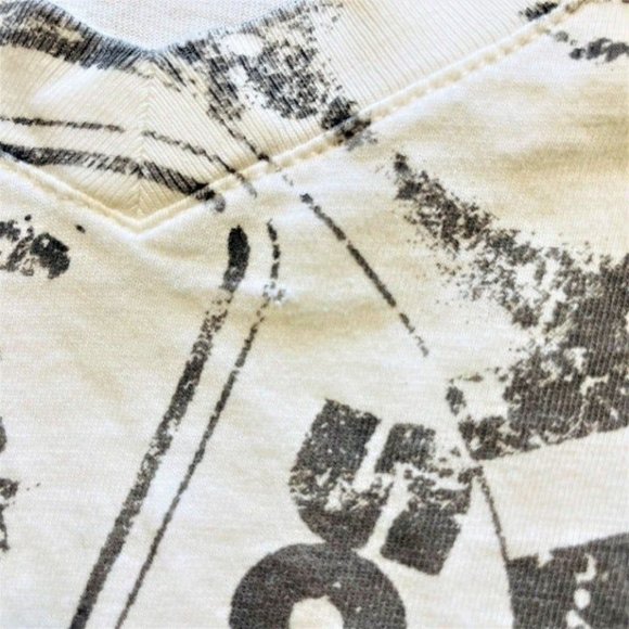 AC/DC Limited Edition Vintage All Over Print Front Side White Men's T-Shirt-XL - Picture 7 of 10